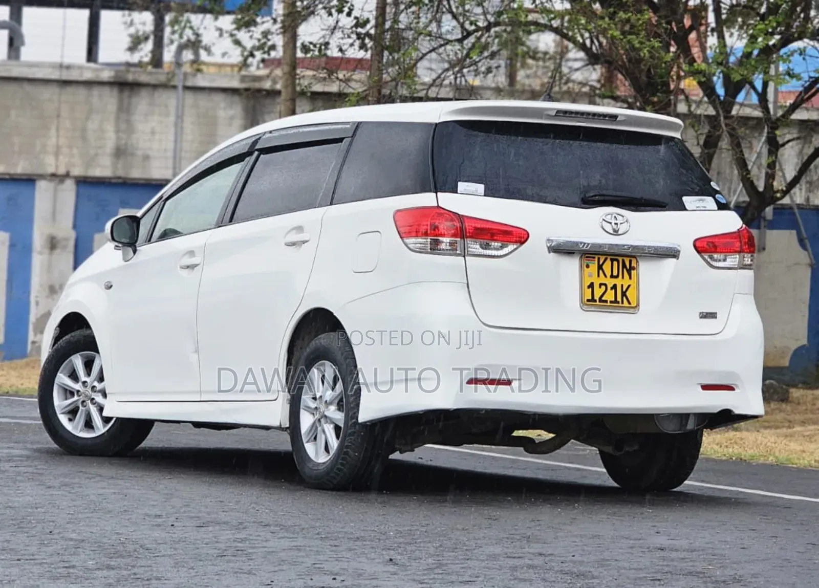 Toyota Wish 2011 White