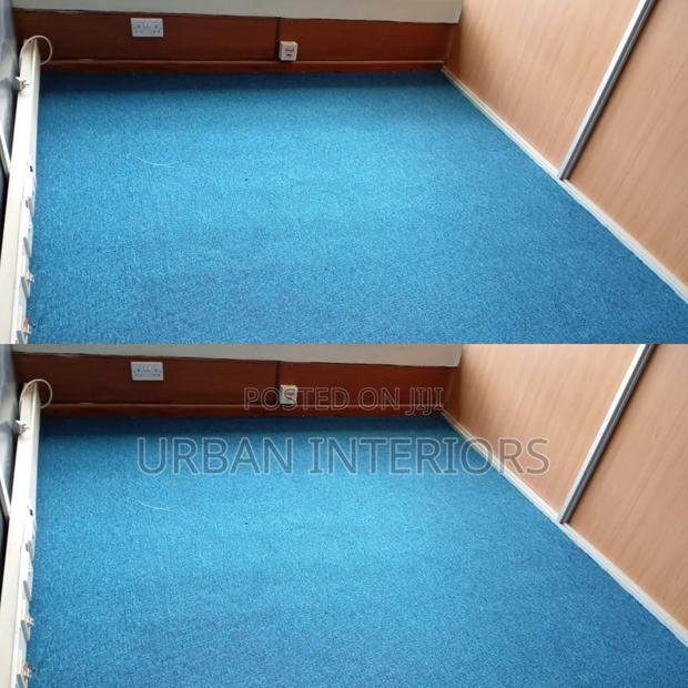 Blueish Wall to Wall Carpets. Small Size Office Installation