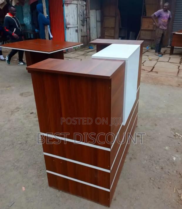 Receptionist Desk 1.4 - thumbnail 2