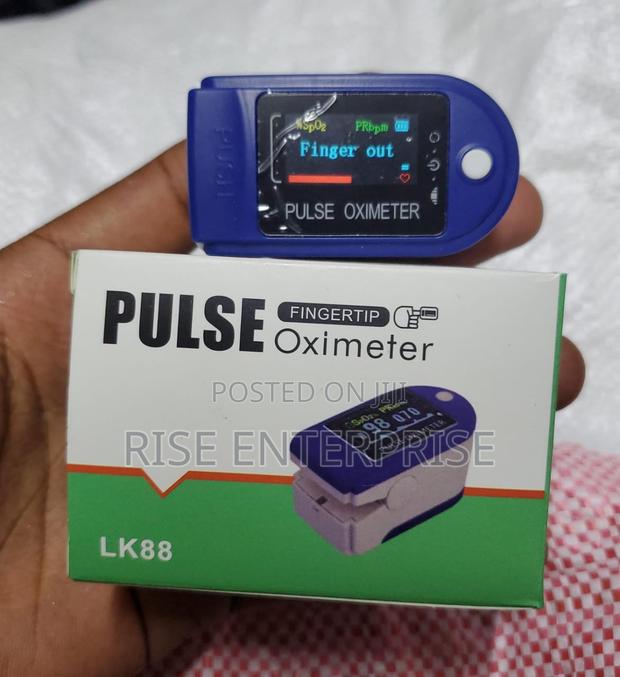 Fingertip Pulse Oximeter Lk88