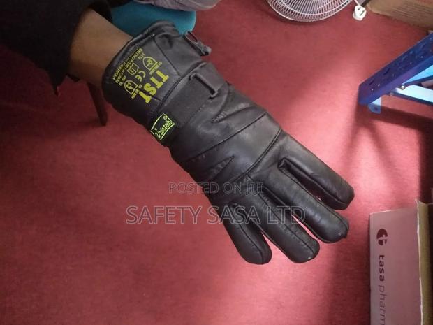 Leather Motorcycle Gloves - thumbnail 4