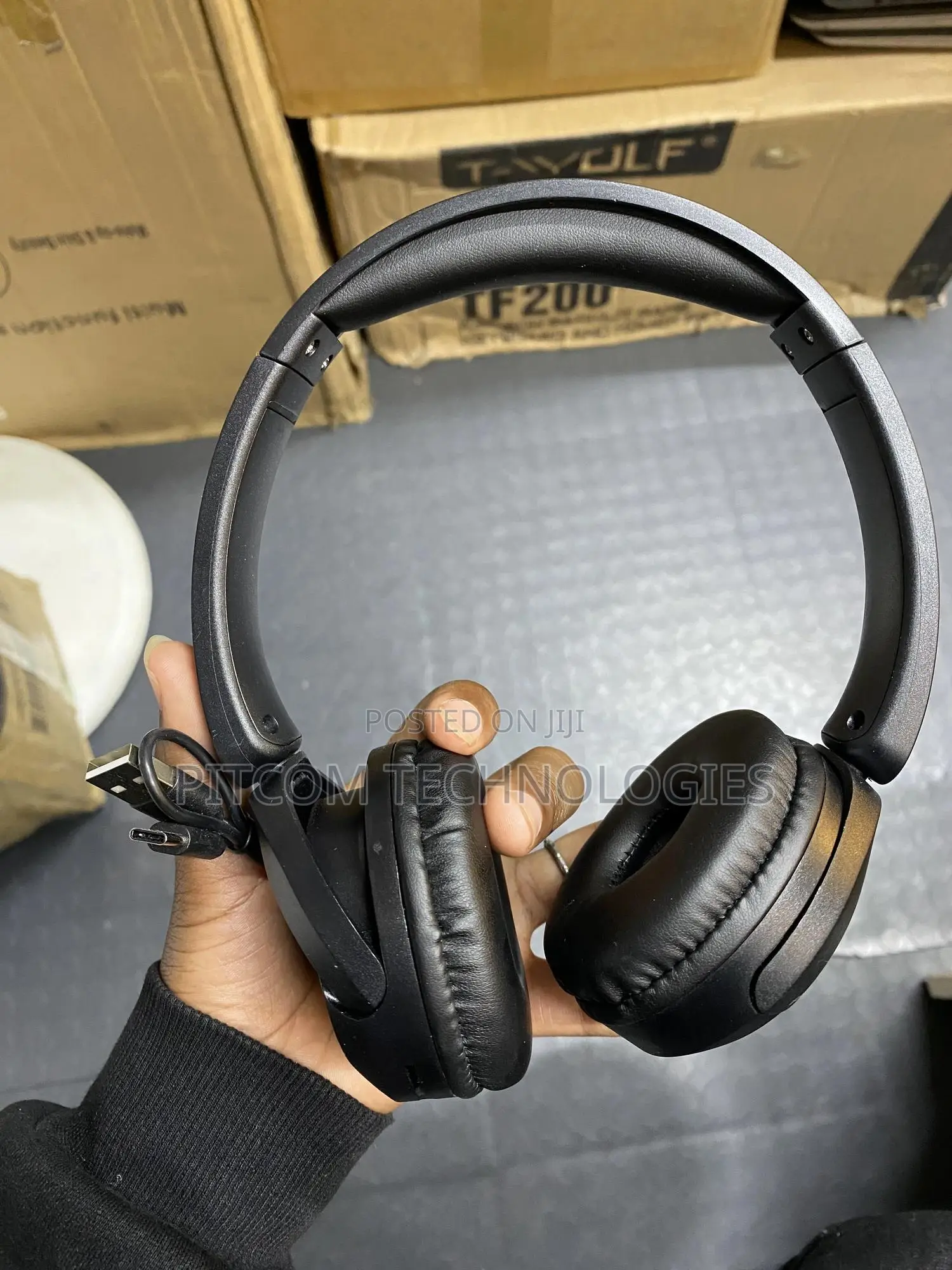 Wireless Bluetooth Headphones