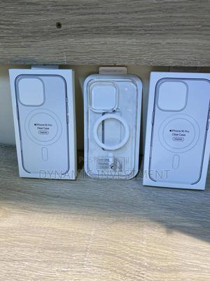 iPhone 16 Pro Clear Case With Magsafe and Camera Control ​​ - thumbnail 2