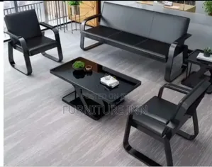 Comfortable 5 Seater Office Sofa Set
