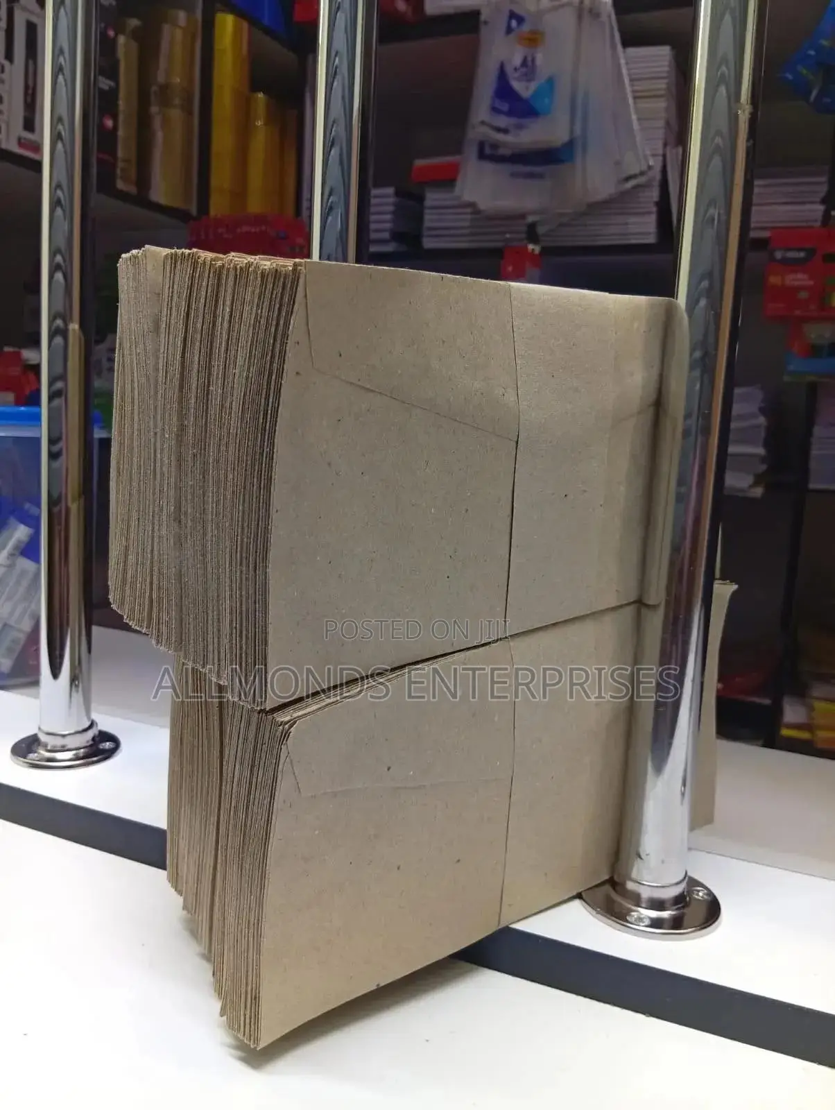 A Packet Of Dl Size Plain Brown Envelopes-25pieces