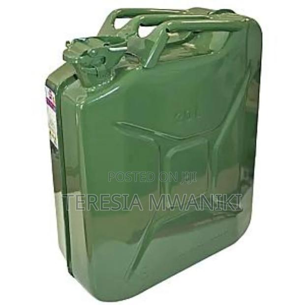 20ltrs Jerrycan / Green in Colour