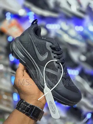 Nike Zoom Air All Black Sizes. 40-45