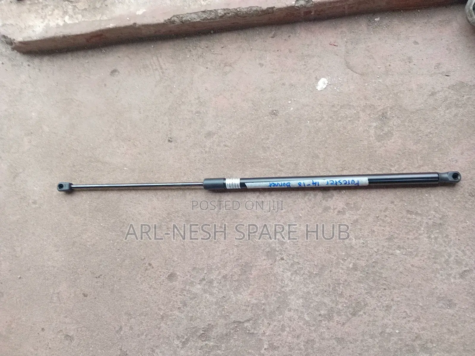 Subaru Forester Sj Bonnet Shock