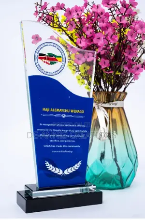 Double Glass Awards