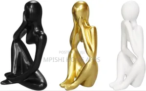 The Thinker Statue