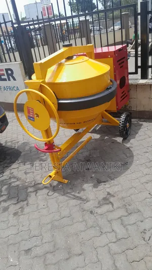 Menegotti 400l Concrete Mixer