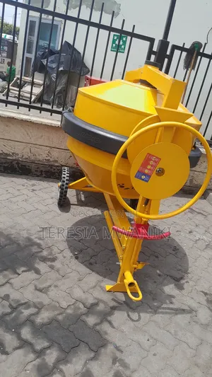 Menegotti 400l Concrete Mixer