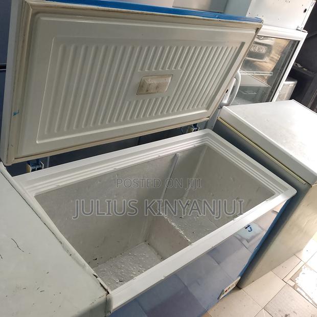 Blue 310liters Chest Freezer - thumbnail 3