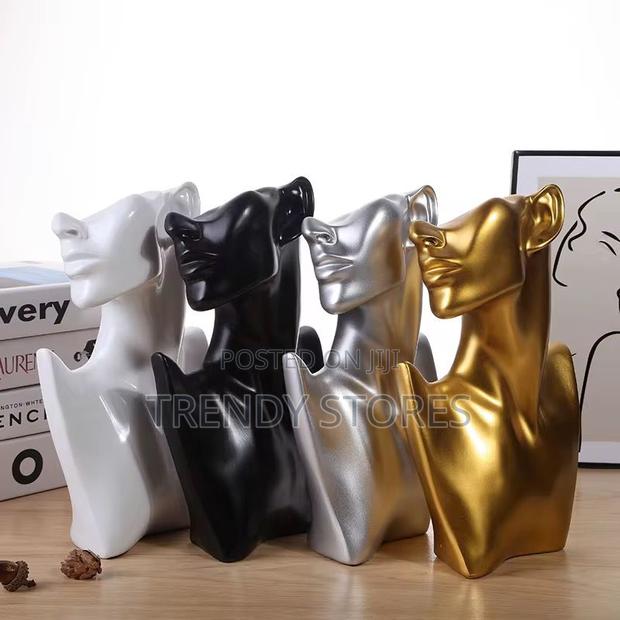 Loop Mannequin Jewelry Display Stand - main view