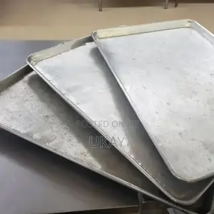 Aluminium Baking and Roasting Dishes.