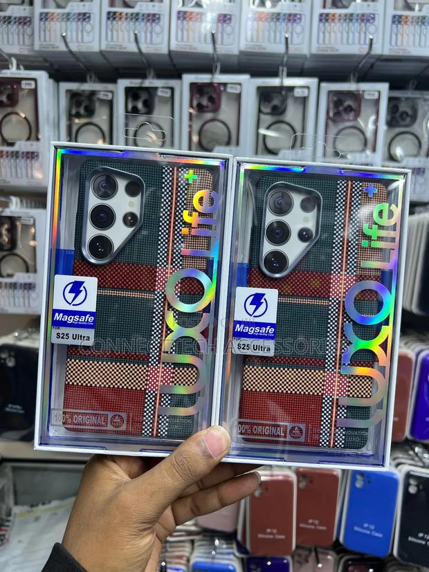 Samsung S25 Ultra Patterned Case With Magsafe - main view