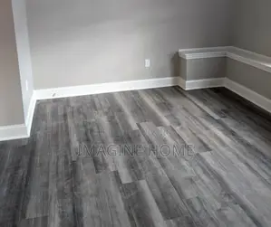 Grey Color of Vinly Flooring Matt Mkeka Wa Mbao