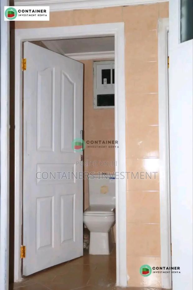20ft Container Ablution Block- Commercial Toilet Units. - thumbnail 5