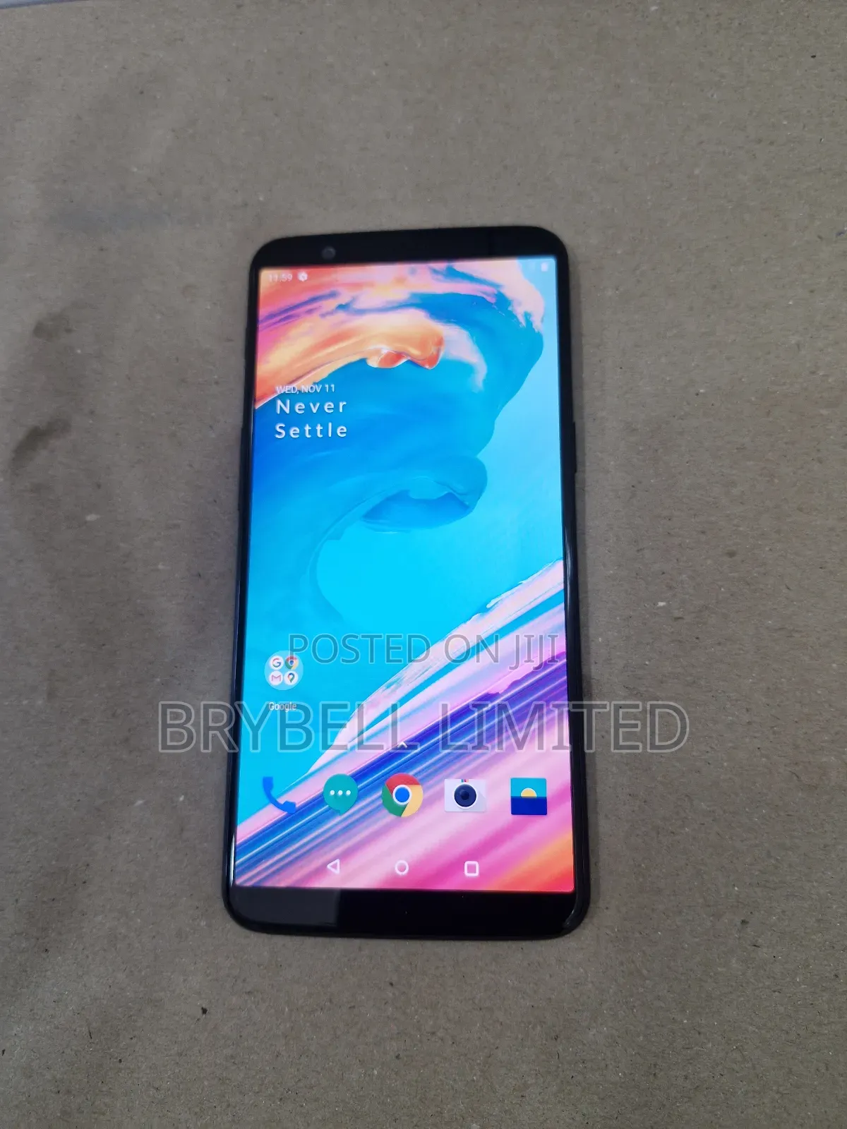 OnePlus 5T 64 GB Black
