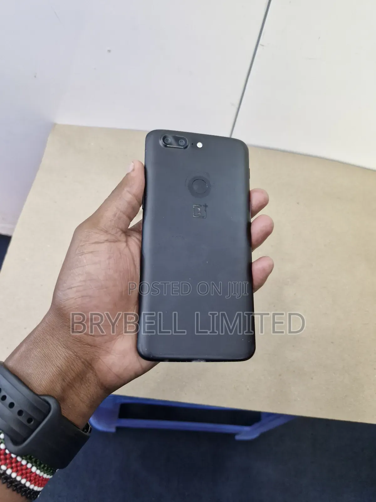 OnePlus 5T 64 GB Black