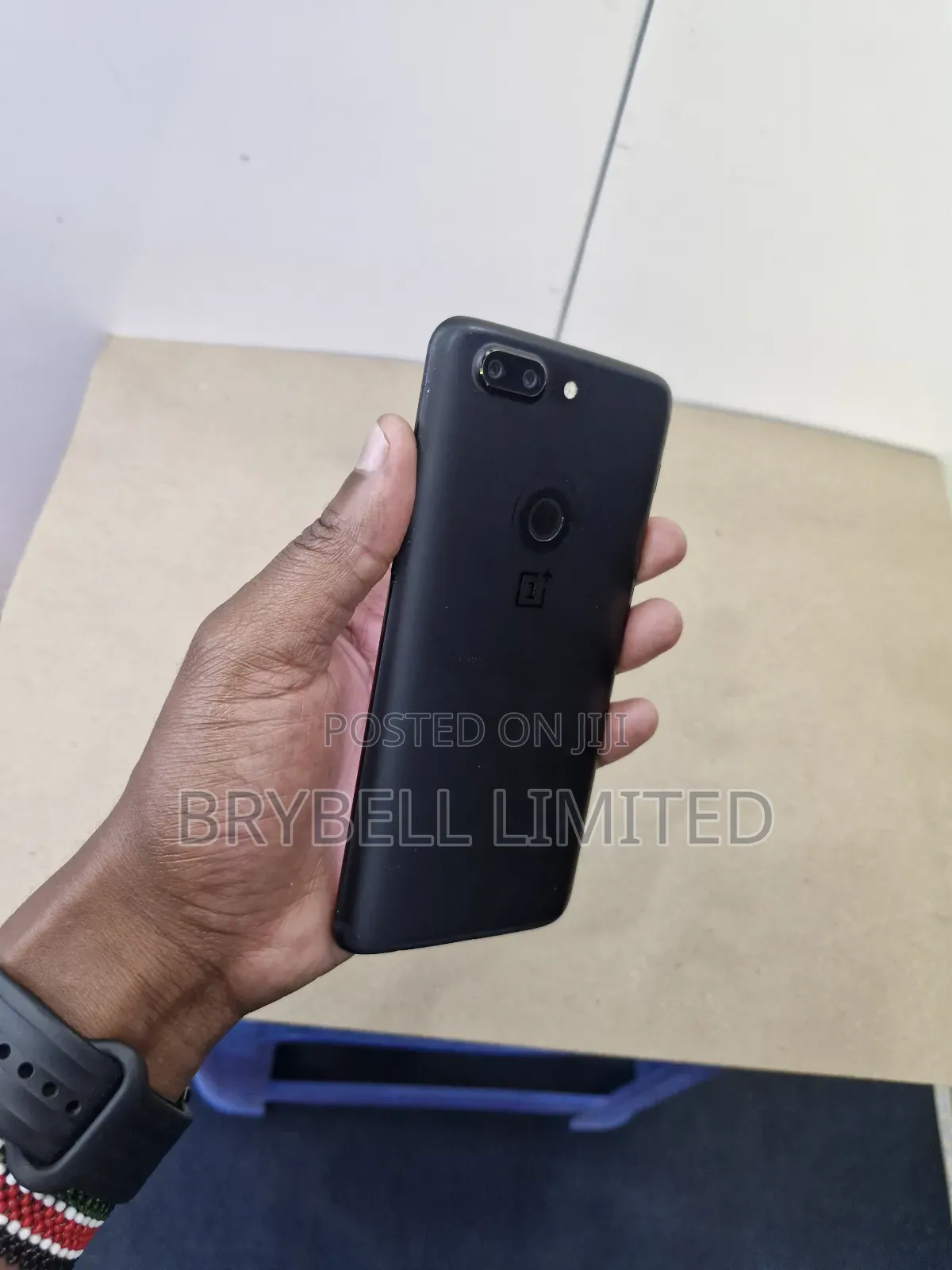 OnePlus 5T 64 GB Black