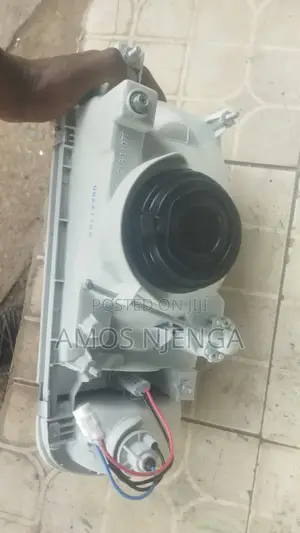 Suzuki Grand Vitara 1988-1998 Headlight