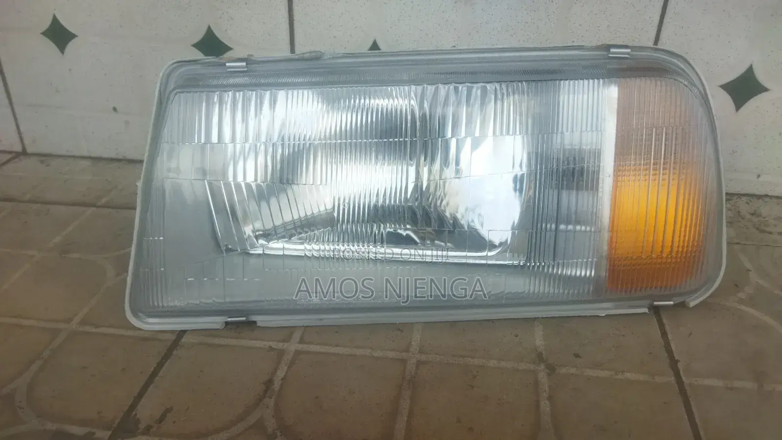 Suzuki Grand Vitara 1988-1998 Headlight