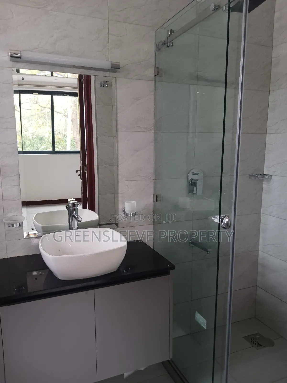 5bdrm House in Kilimain, Kilimani for rent