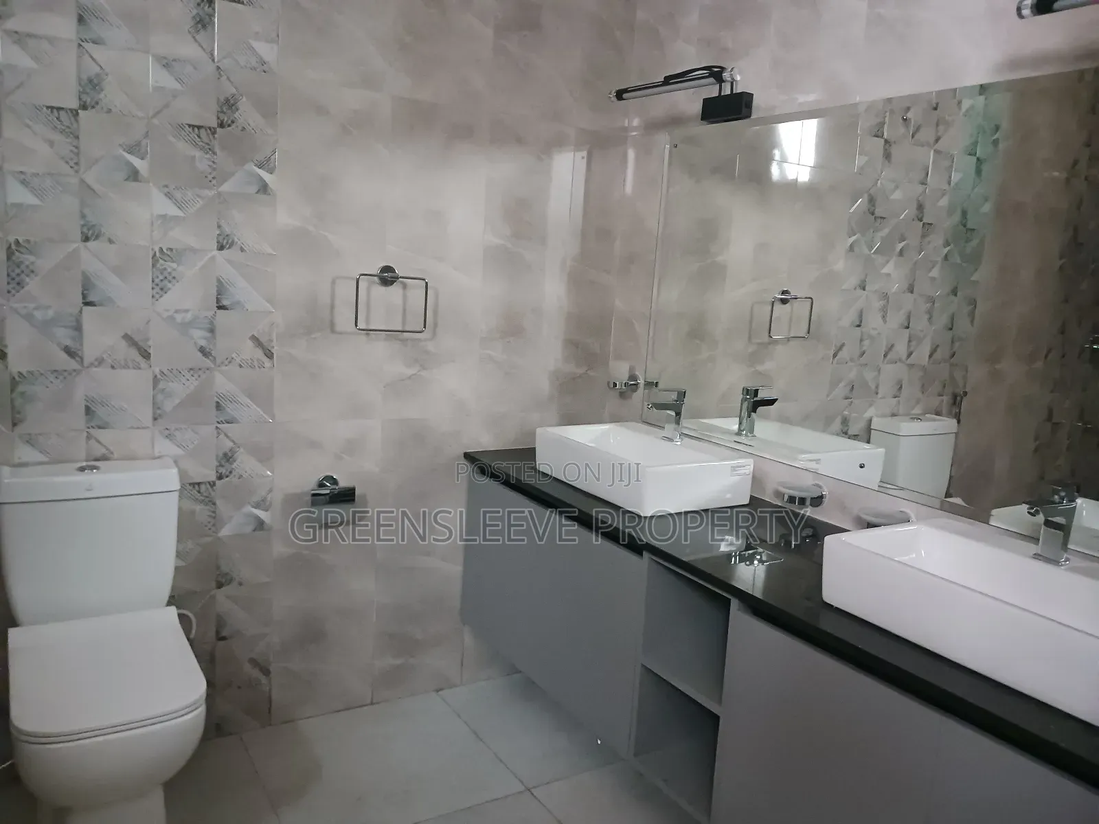 5bdrm House in Kilimain, Kilimani for rent