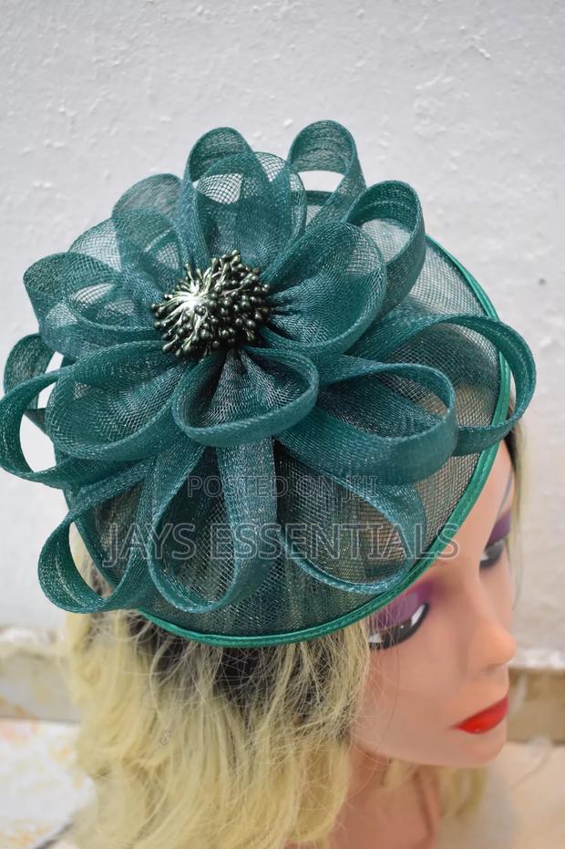 Unique and Firm Fascinators - thumbnail 6