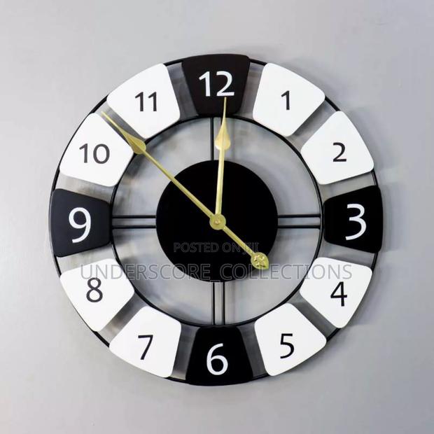 Black and White Design Wall Clock