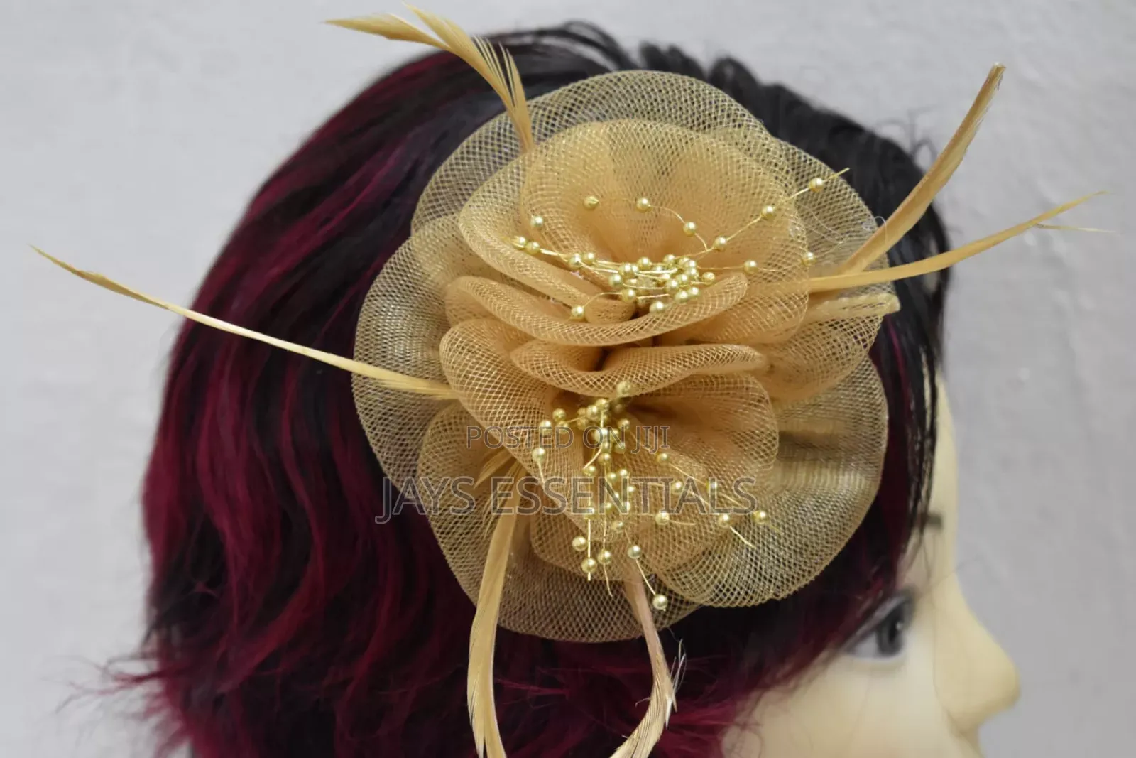 Small Feather Detailed Fascinators