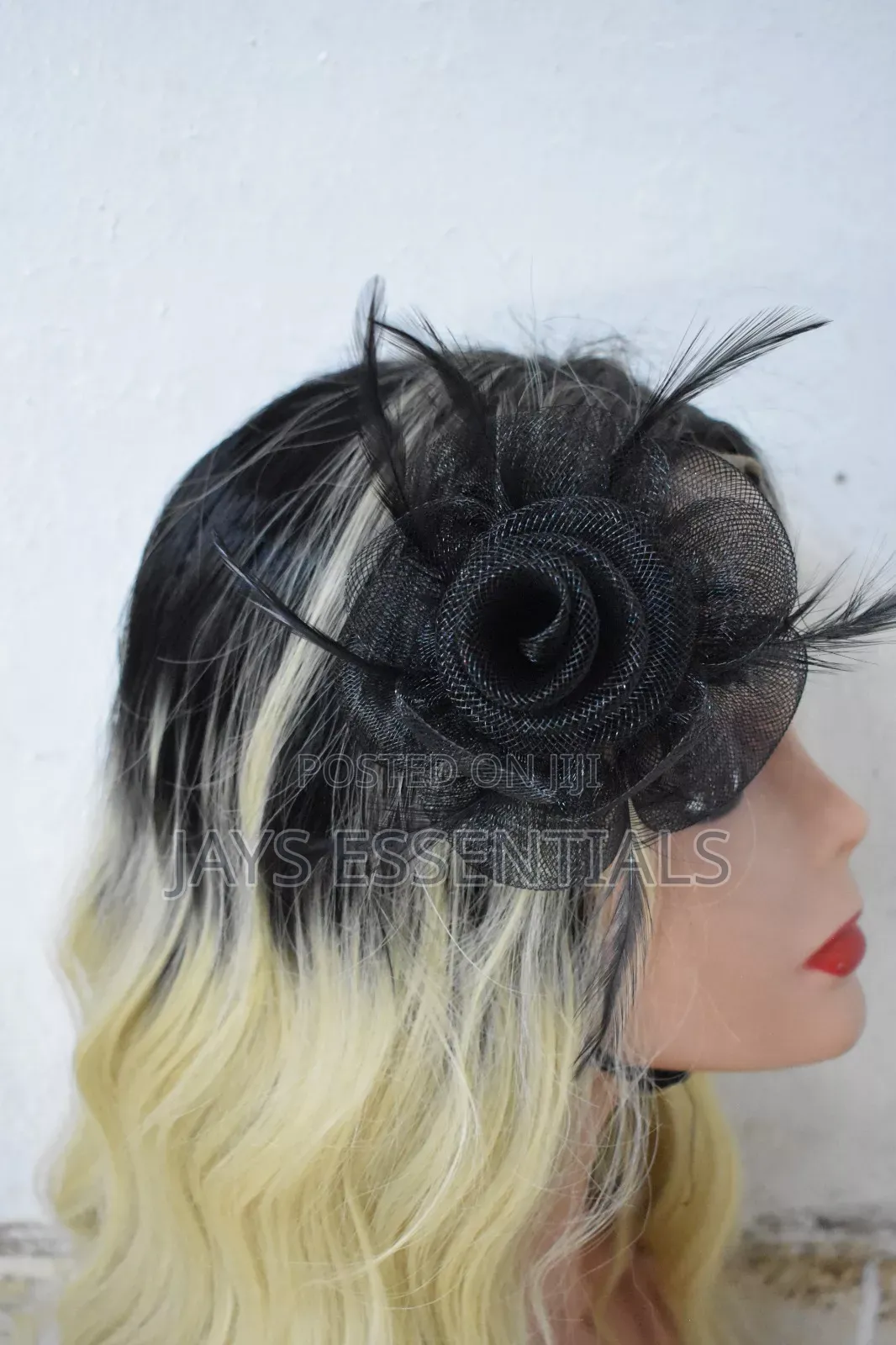 Small Feather Detailed Fascinators
