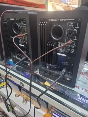 Yamaha Hs7 Studio Monitors