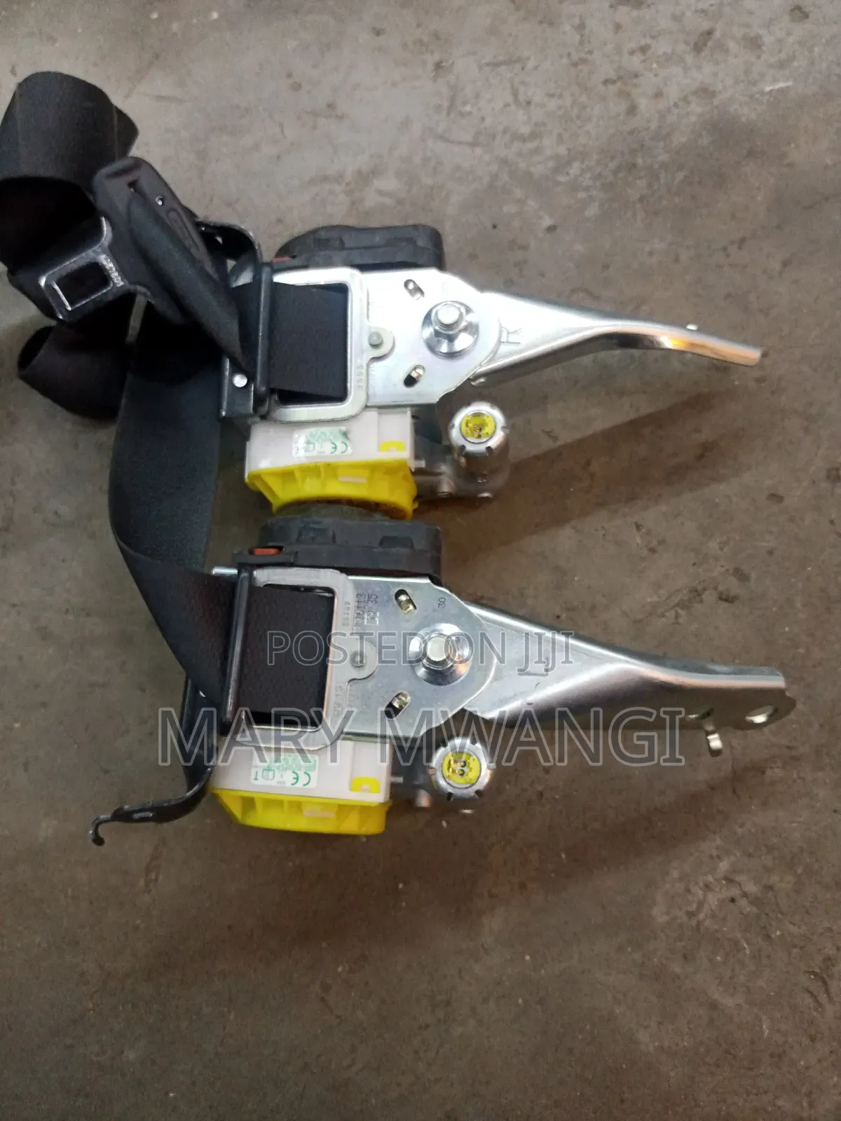 Lexus 450 Seatbelts