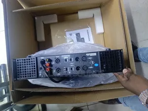 Ep 4000 Berigher Power Amplifier
