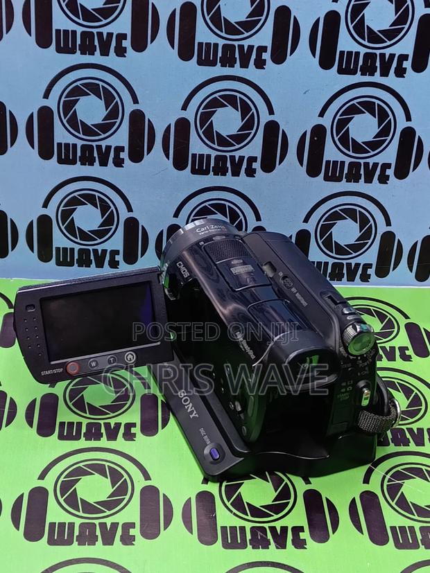 Sony HDR Sr7 Camcorder - thumbnail 3