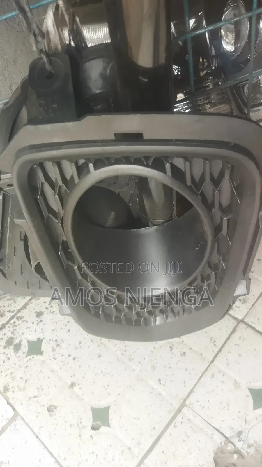 Kia Sorrento 2009-2011 Foglights Cover