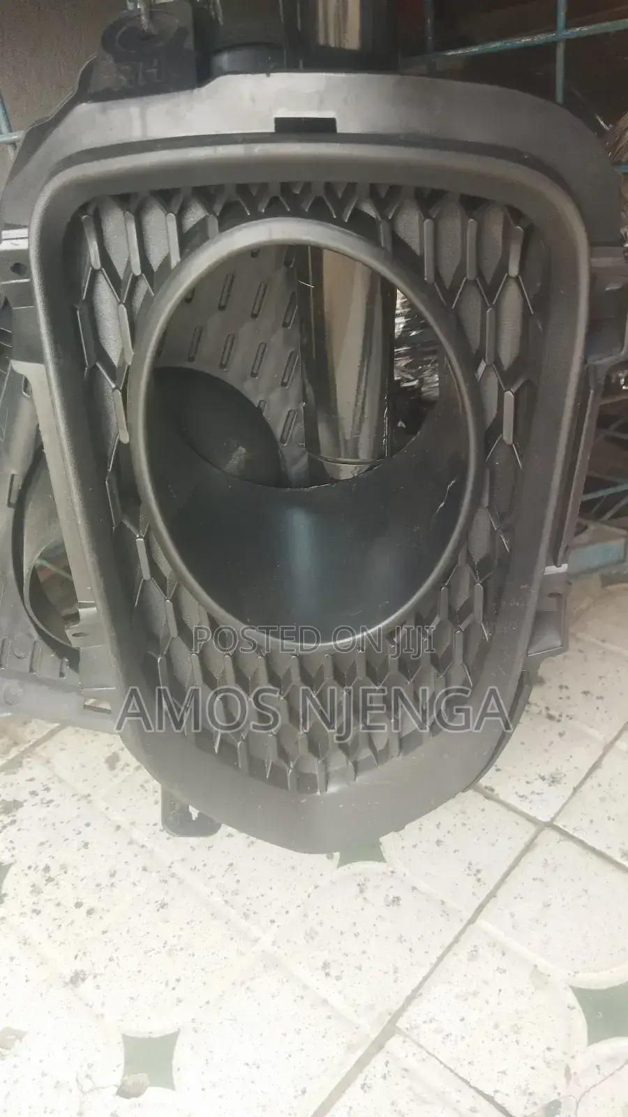 Kia Sorrento 2009-2011 Foglights Cover