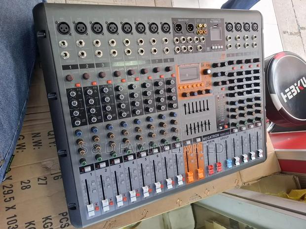 Megatron Pmmr1202d 12 Channels Powered Mixer