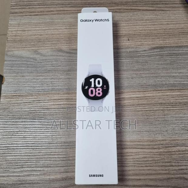 Samsung Galaxy Watch5 (44mm)