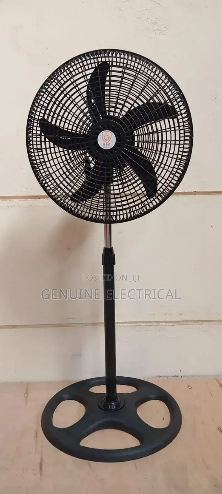 Urk 18inches Standing Fan
