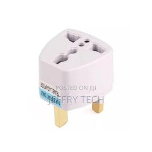 Uk Universal Electrical Power Plug Travel Adapter - main view
