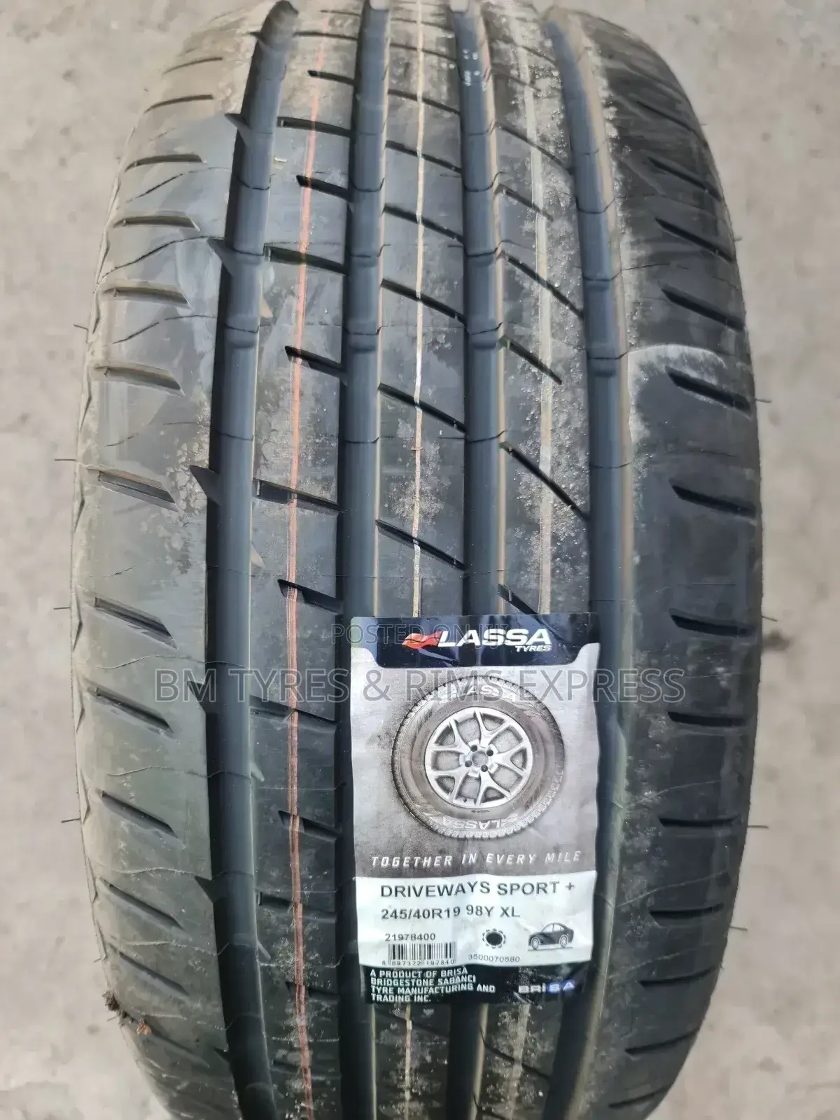 245 /40 R19 Lassa (Turkey)