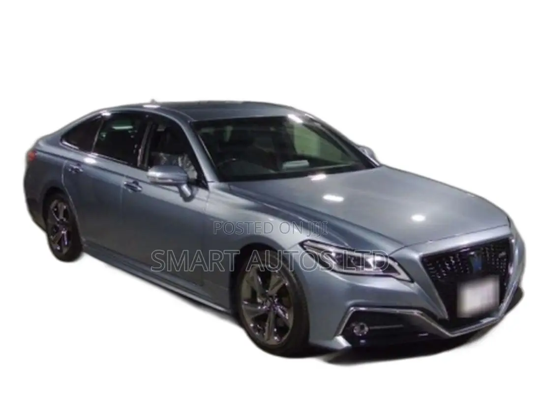 Toyota Crown 2018