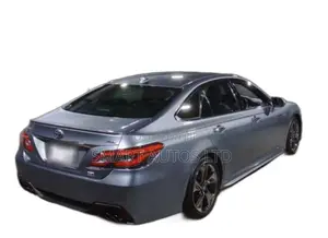 Toyota Crown 2018