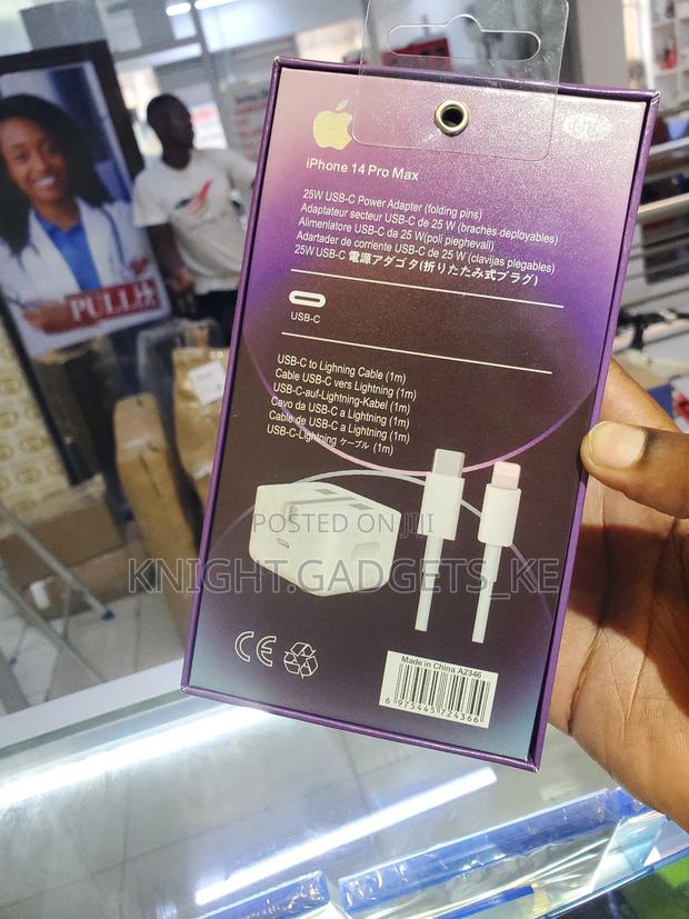 iPhone 14 Pro Max 25watts Charger  - thumbnail 2