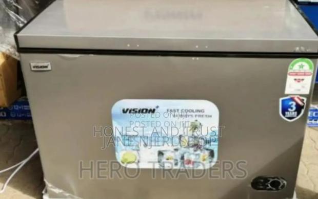 Vision Chest Freezer 300 Litres