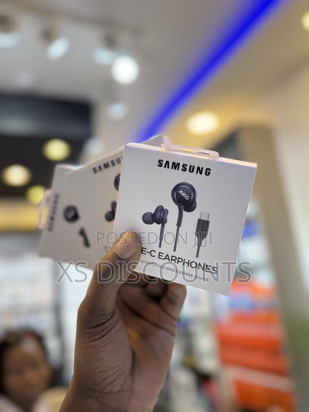 Samsung Akg Type C Earphones - main view