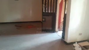 3bdrm Apartment in Nasra, Komarock for rent